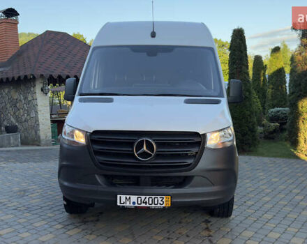 Белый Мерседес Sprinter, объемом двигателя 2.14 л и пробегом 346 тыс. км за 29400 $, фото 1 на Automoto.ua