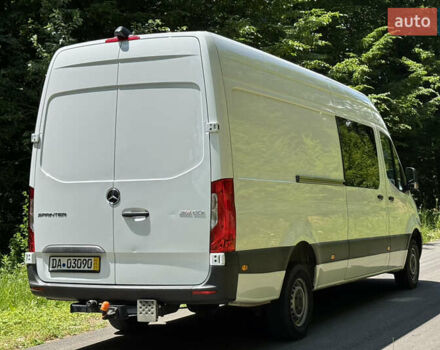 Белый Мерседес Sprinter, объемом двигателя 2.99 л и пробегом 127 тыс. км за 41000 $, фото 10 на Automoto.ua