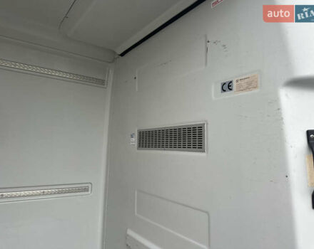 Белый Мерседес Sprinter, объемом двигателя 2.14 л и пробегом 433 тыс. км за 27900 $, фото 20 на Automoto.ua
