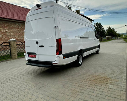 Белый Мерседес Sprinter, объемом двигателя 2.99 л и пробегом 373 тыс. км за 62700 $, фото 3 на Automoto.ua