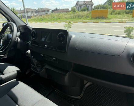 Белый Мерседес Sprinter, объемом двигателя 2.14 л и пробегом 188 тыс. км за 24900 $, фото 9 на Automoto.ua