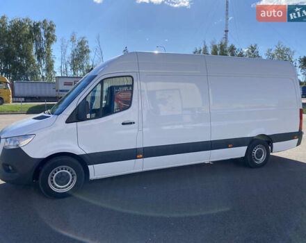 Белый Мерседес Sprinter, объемом двигателя 2.1 л и пробегом 350 тыс. км за 24300 $, фото 15 на Automoto.ua