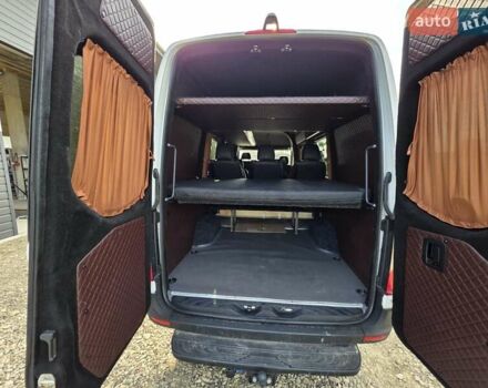 Белый Мерседес Sprinter, объемом двигателя 2.2 л и пробегом 286 тыс. км за 35000 $, фото 16 на Automoto.ua