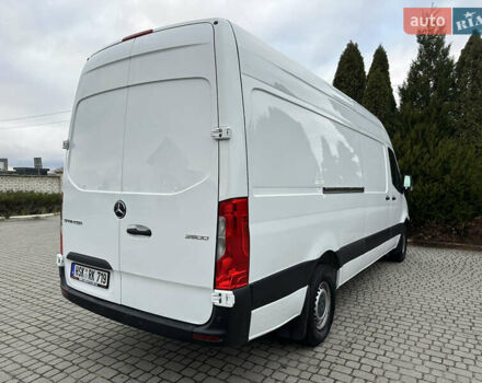Белый Мерседес Sprinter, объемом двигателя 3 л и пробегом 300 тыс. км за 37500 $, фото 20 на Automoto.ua