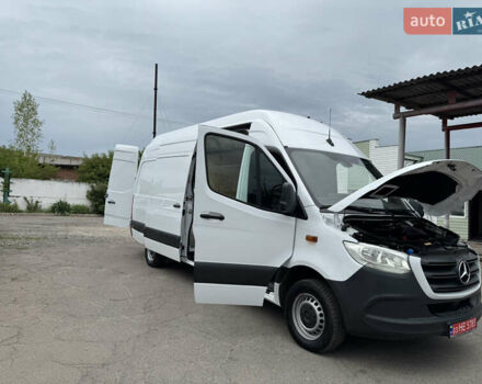 Белый Мерседес Sprinter, объемом двигателя 2.2 л и пробегом 276 тыс. км за 26800 $, фото 54 на Automoto.ua