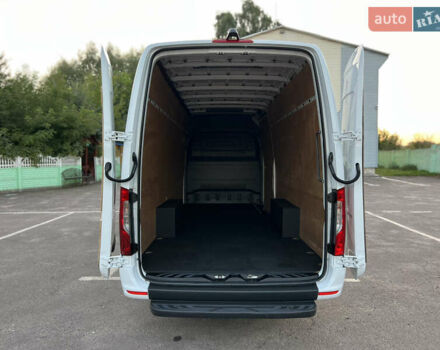 Белый Мерседес Sprinter, объемом двигателя 2.2 л и пробегом 267 тыс. км за 26500 $, фото 137 на Automoto.ua
