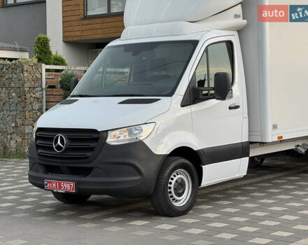 Белый Мерседес Sprinter, объемом двигателя 2.2 л и пробегом 254 тыс. км за 24500 $, фото 6 на Automoto.ua