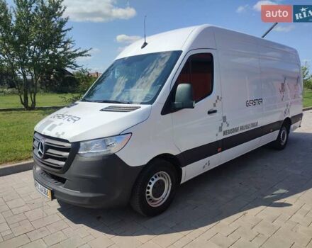 Белый Мерседес Sprinter, объемом двигателя 2.14 л и пробегом 276 тыс. км за 25700 $, фото 15 на Automoto.ua