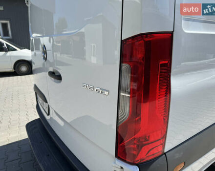 Белый Мерседес Sprinter, объемом двигателя 2.14 л и пробегом 150 тыс. км за 25950 $, фото 12 на Automoto.ua