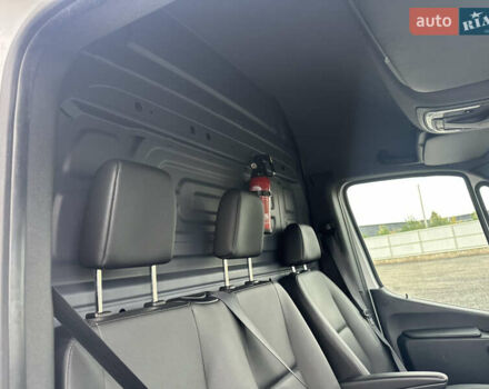 Белый Мерседес Sprinter, объемом двигателя 2.14 л и пробегом 433 тыс. км за 27900 $, фото 36 на Automoto.ua