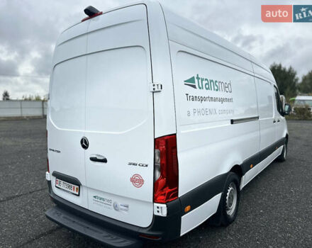 Белый Мерседес Sprinter, объемом двигателя 2.14 л и пробегом 433 тыс. км за 27900 $, фото 11 на Automoto.ua