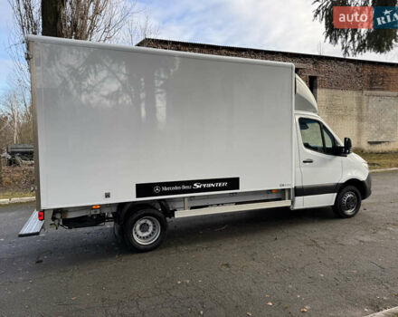 Белый Мерседес Sprinter, объемом двигателя 2.2 л и пробегом 293 тыс. км за 28800 $, фото 15 на Automoto.ua