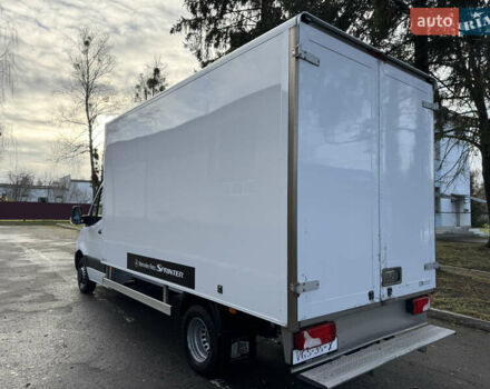 Белый Мерседес Sprinter, объемом двигателя 2.2 л и пробегом 293 тыс. км за 28800 $, фото 9 на Automoto.ua