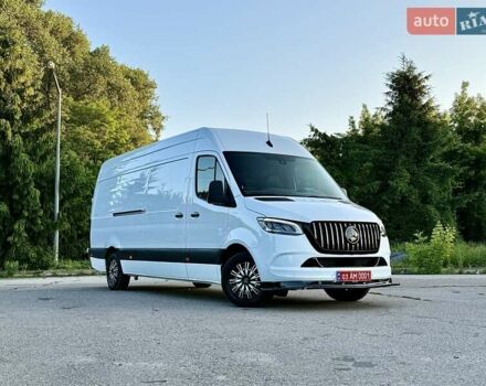 Белый Мерседес Sprinter, объемом двигателя 0 л и пробегом 290 тыс. км за 25000 $, фото 54 на Automoto.ua