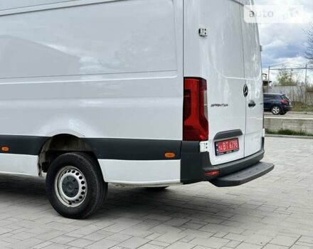 Белый Мерседес Sprinter, объемом двигателя 3 л и пробегом 260 тыс. км за 34850 $, фото 10 на Automoto.ua