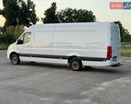 Белый Мерседес Sprinter, объемом двигателя 2.2 л и пробегом 267 тыс. км за 28900 $, фото 9 на Automoto.ua