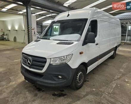 Белый Мерседес Sprinter, объемом двигателя 2.2 л и пробегом 200 тыс. км за 19995 $, фото 1 на Automoto.ua
