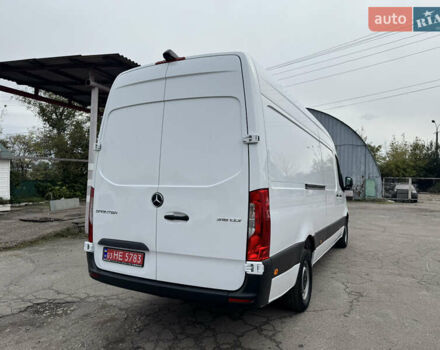 Белый Мерседес Sprinter, объемом двигателя 2.2 л и пробегом 245 тыс. км за 26900 $, фото 4 на Automoto.ua