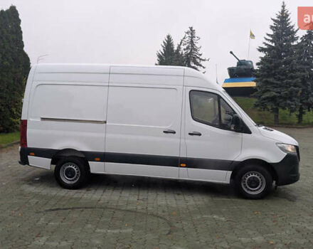 Белый Мерседес Sprinter, объемом двигателя 0 л и пробегом 212 тыс. км за 24200 $, фото 6 на Automoto.ua
