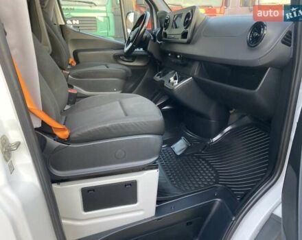 Мерседес Sprinter 2020 в Хусте на Automoto.ua Белый Мерседес Sprinter, объемом двигателя 2.2 л и пробегом 290 тыс. км за 22450 $, фото 28 на Automoto.ua