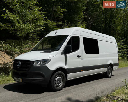 Белый Мерседес Sprinter, объемом двигателя 2.99 л и пробегом 127 тыс. км за 41000 $, фото 6 на Automoto.ua