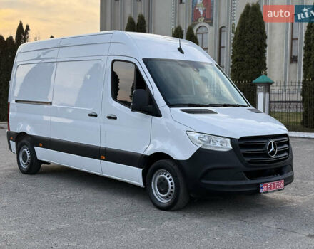 Белый Мерседес Sprinter, объемом двигателя 2.14 л и пробегом 230 тыс. км за 21500 $, фото 1 на Automoto.ua