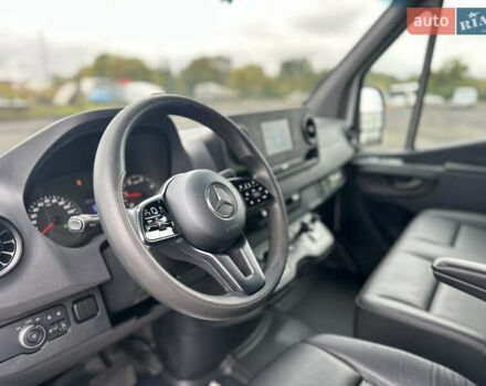 Белый Мерседес Sprinter, объемом двигателя 2.14 л и пробегом 433 тыс. км за 27900 $, фото 31 на Automoto.ua