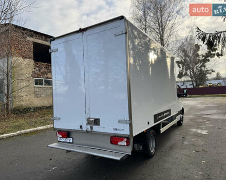 Белый Мерседес Sprinter, объемом двигателя 2.2 л и пробегом 293 тыс. км за 28800 $, фото 13 на Automoto.ua