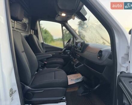 Белый Мерседес Sprinter, объемом двигателя 2.2 л и пробегом 267 тыс. км за 28900 $, фото 65 на Automoto.ua