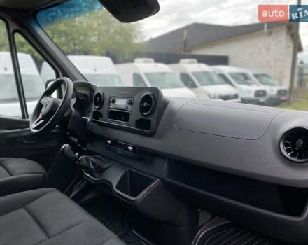 Белый Мерседес Sprinter, объемом двигателя 2.2 л и пробегом 148 тыс. км за 23999 $, фото 36 на Automoto.ua