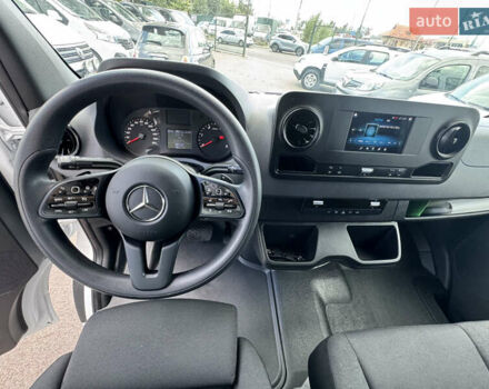 Белый Мерседес Sprinter, объемом двигателя 2.2 л и пробегом 436 тыс. км за 25900 $, фото 20 на Automoto.ua