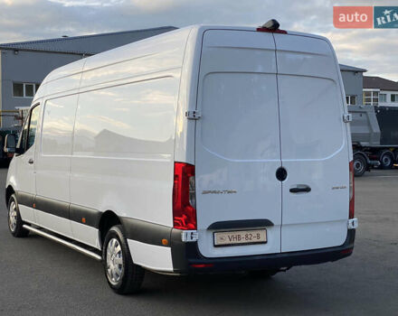 Белый Мерседес Sprinter, объемом двигателя 1.99 л и пробегом 253 тыс. км за 27500 $, фото 5 на Automoto.ua