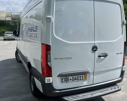Белый Мерседес Sprinter, объемом двигателя 2.14 л и пробегом 164 тыс. км за 27200 $, фото 6 на Automoto.ua