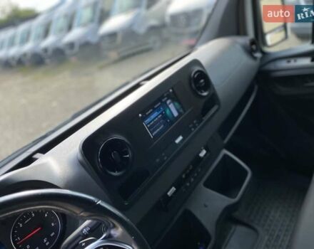 Белый Мерседес Sprinter, объемом двигателя 2.2 л и пробегом 194 тыс. км за 28950 $, фото 62 на Automoto.ua