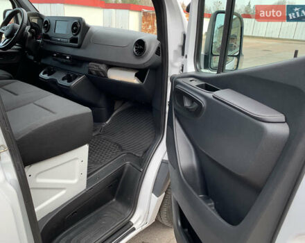Белый Мерседес Sprinter, объемом двигателя 2 л и пробегом 246 тыс. км за 29300 $, фото 32 на Automoto.ua