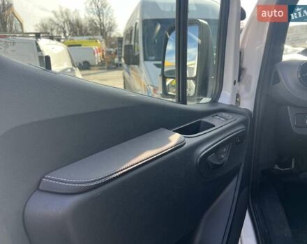 Белый Мерседес Sprinter, объемом двигателя 2.99 л и пробегом 1 тыс. км за 77000 $, фото 11 на Automoto.ua