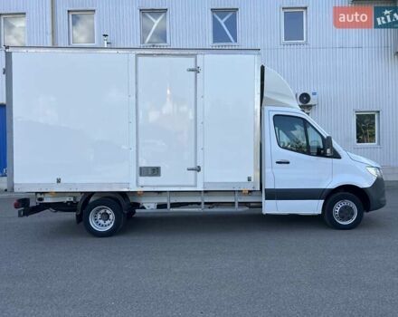 Белый Мерседес Sprinter, объемом двигателя 2.2 л и пробегом 266 тыс. км за 26500 $, фото 6 на Automoto.ua