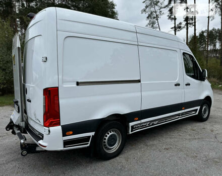 Белый Мерседес Sprinter, объемом двигателя 2.14 л и пробегом 230 тыс. км за 26900 $, фото 5 на Automoto.ua
