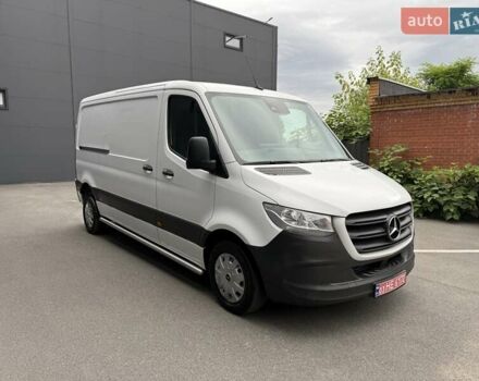 Белый Мерседес Sprinter, объемом двигателя 2.2 л и пробегом 287 тыс. км за 24850 $, фото 14 на Automoto.ua
