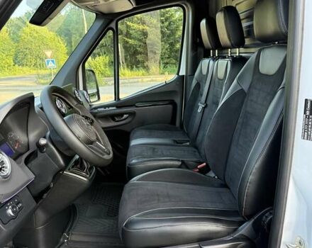 Белый Мерседес Sprinter, объемом двигателя 0 л и пробегом 290 тыс. км за 25000 $, фото 12 на Automoto.ua