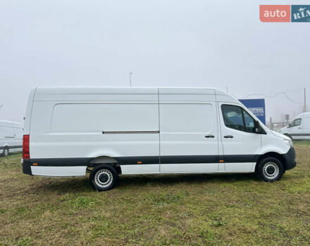 Белый Мерседес Sprinter, объемом двигателя 2.2 л и пробегом 143 тыс. км за 24400 $, фото 19 на Automoto.ua