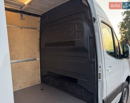 Белый Мерседес Sprinter, объемом двигателя 2.2 л и пробегом 267 тыс. км за 28900 $, фото 57 на Automoto.ua