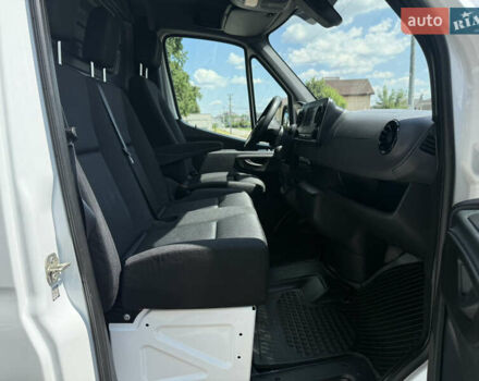Белый Мерседес Sprinter, объемом двигателя 2.14 л и пробегом 188 тыс. км за 24900 $, фото 13 на Automoto.ua