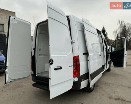 Белый Мерседес Sprinter, объемом двигателя 2.14 л и пробегом 223 тыс. км за 23900 $, фото 51 на Automoto.ua