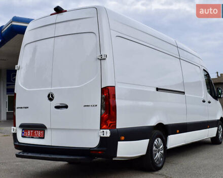 Белый Мерседес Sprinter, объемом двигателя 2.2 л и пробегом 280 тыс. км за 29500 $, фото 4 на Automoto.ua
