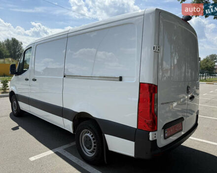 Белый Мерседес Sprinter, объемом двигателя 2.14 л и пробегом 188 тыс. км за 24900 $, фото 3 на Automoto.ua
