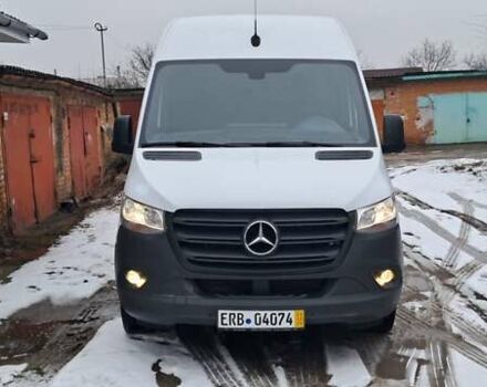 Белый Мерседес Sprinter, объемом двигателя 2.2 л и пробегом 222 тыс. км за 23999 $, фото 4 на Automoto.ua