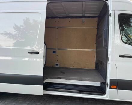 Белый Мерседес Sprinter, объемом двигателя 2.2 л и пробегом 337 тыс. км за 24800 $, фото 8 на Automoto.ua