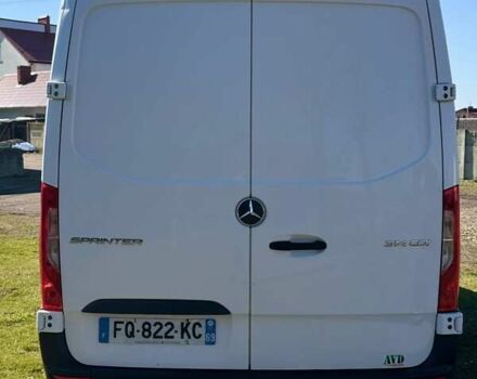 Белый Мерседес Sprinter, объемом двигателя 2.14 л и пробегом 261 тыс. км за 20500 $, фото 4 на Automoto.ua