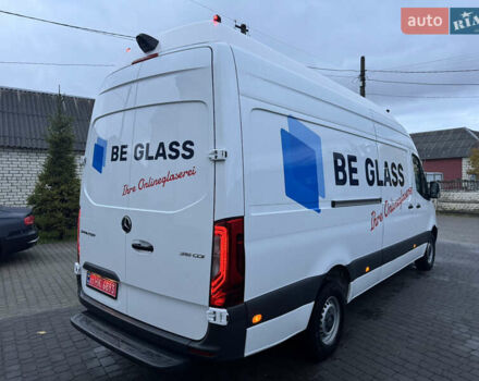 Белый Мерседес Sprinter, объемом двигателя 2.1 л и пробегом 366 тыс. км за 27800 $, фото 9 на Automoto.ua